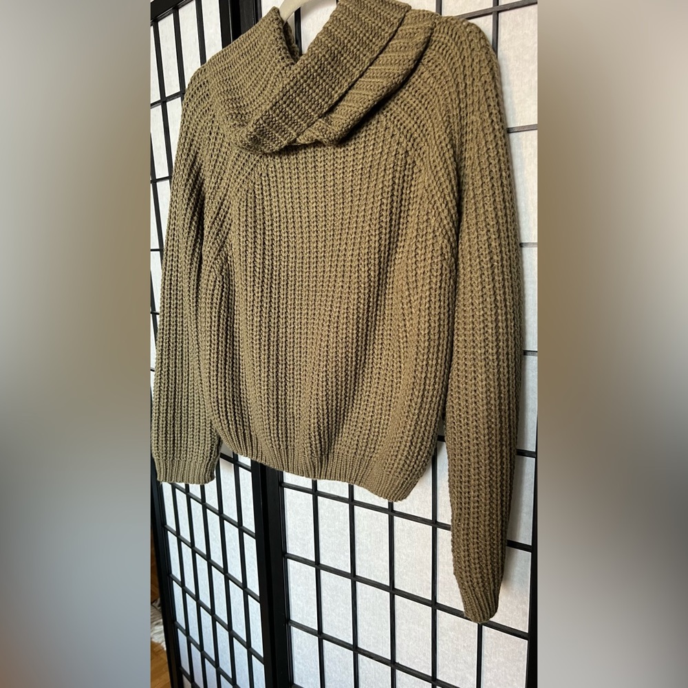Scoop Neck Sweater